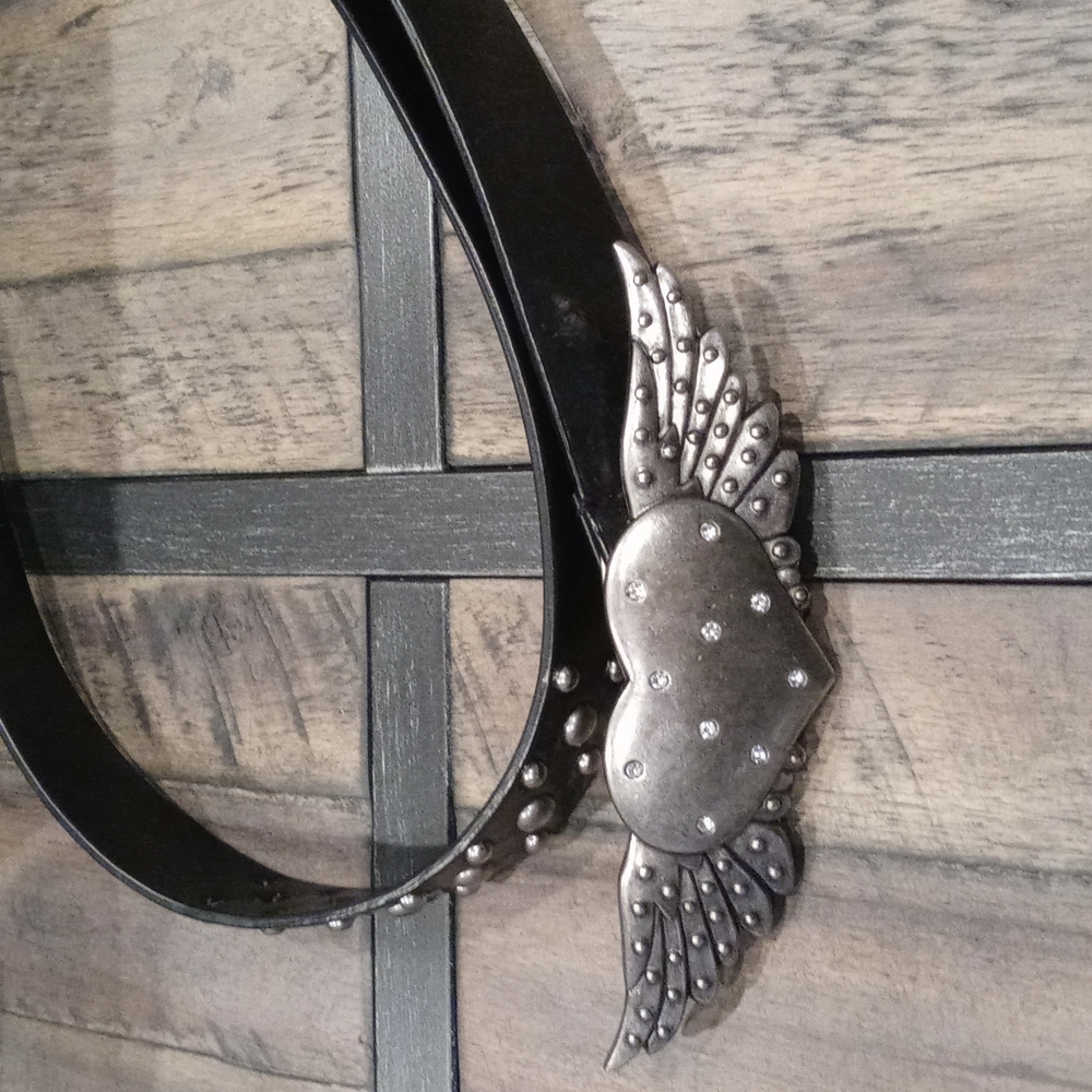 Belt With Heart and wings rhinestone and metal studed. - Picture 2 of 10